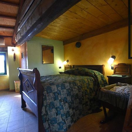 B&B Edera Castagnole Piemonte Kültér fotó